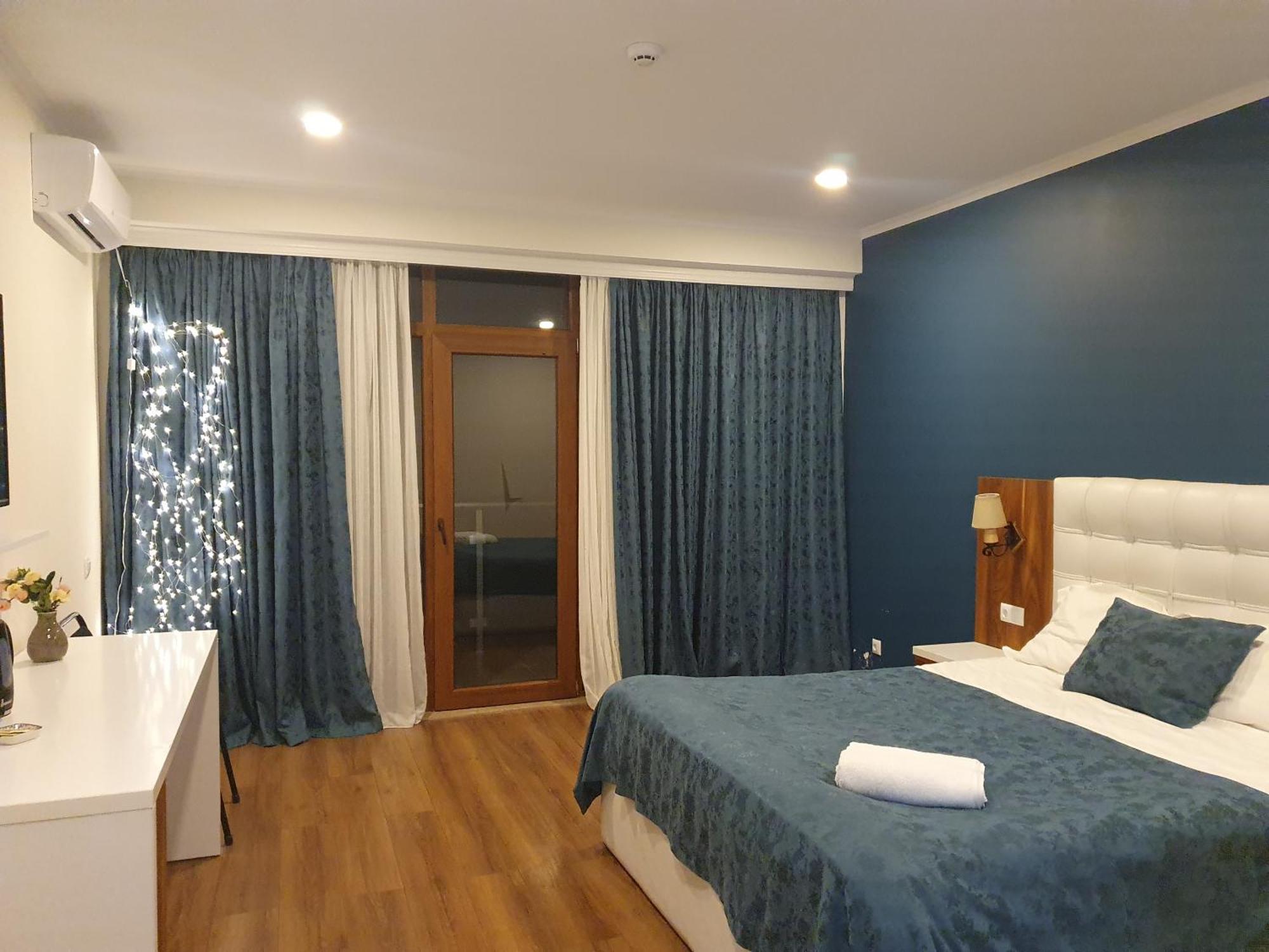 The Fresh Wave Hotel Batumi Bilik gambar
